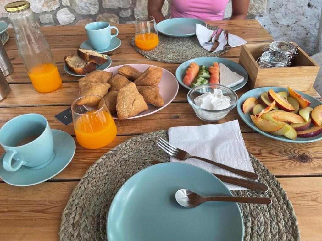 Elpis Guest House هيماري المظهر الخارجي الصورة