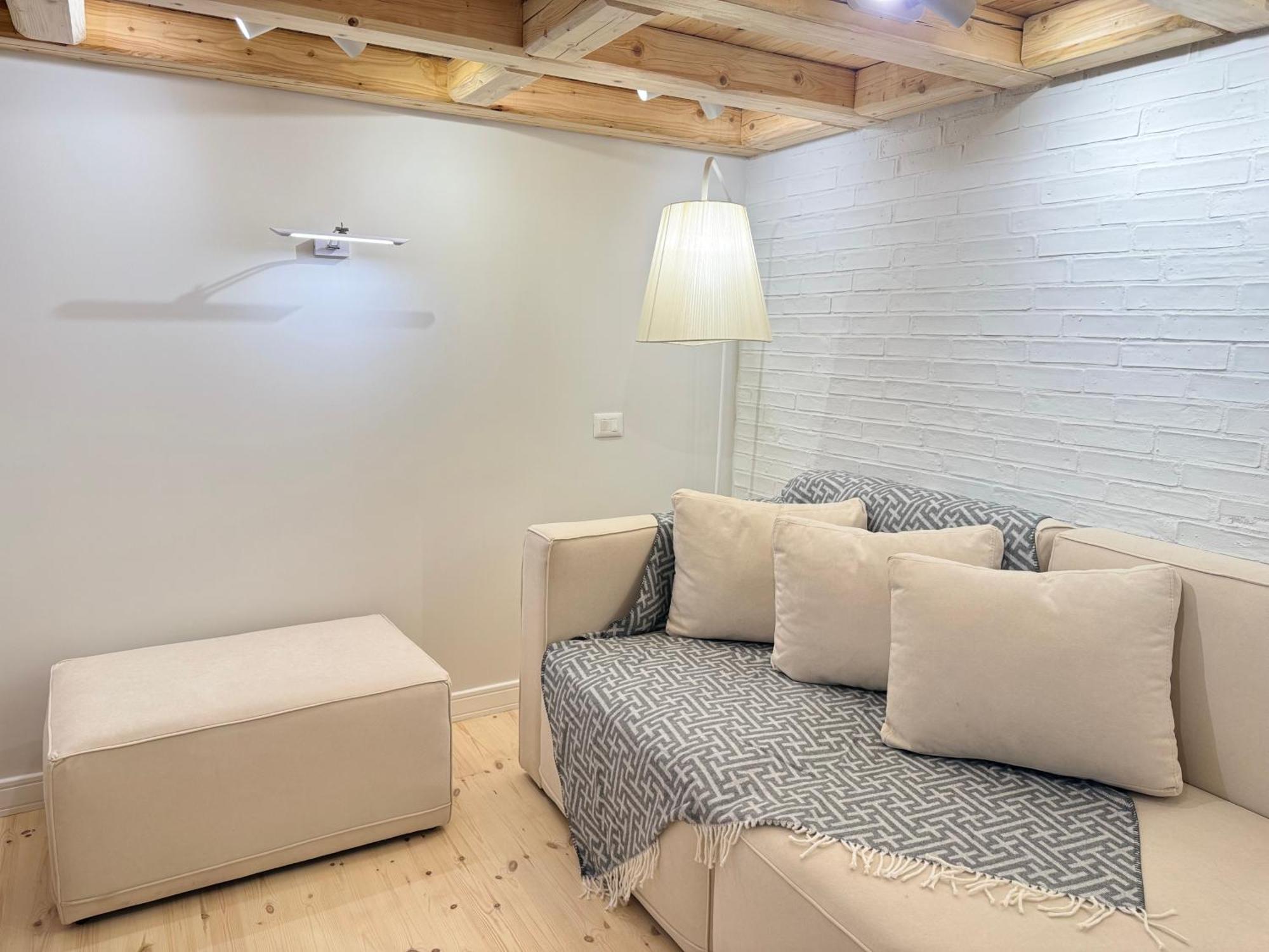 Elpis Guest House هيماري المظهر الخارجي الصورة